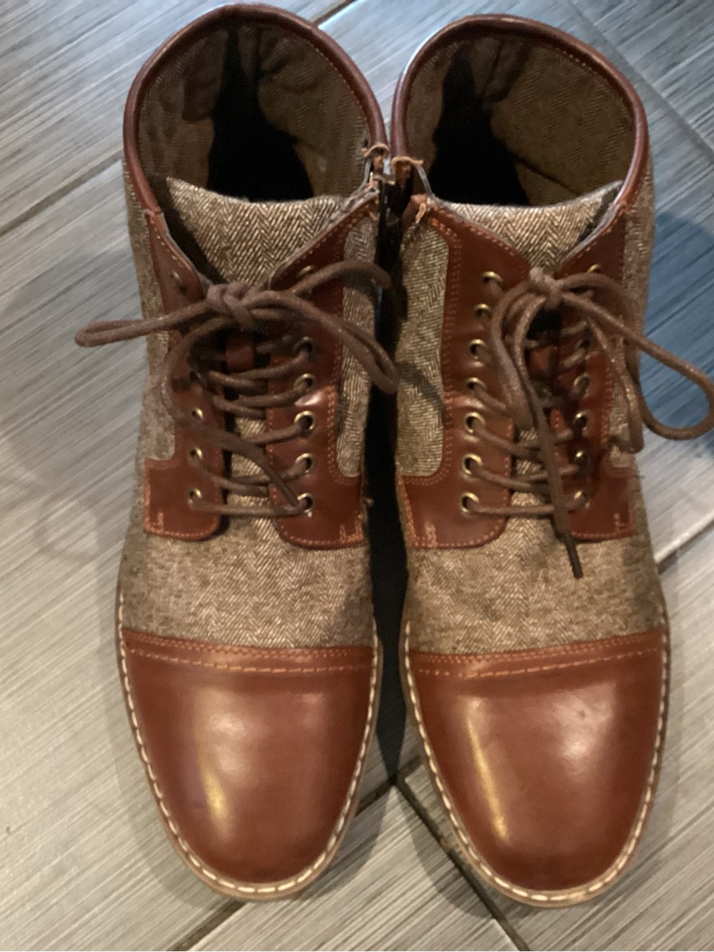Aston Hayes Men's Two-Tone Brown Leather & Gray Tweed Chukka Boots